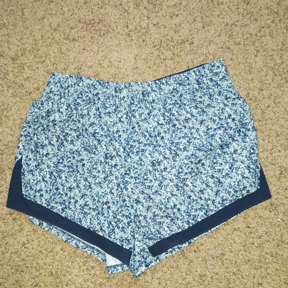 Athletic Works, Women's Athletic Shorts, Size L/G (12/14)